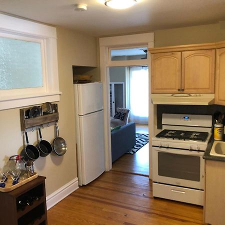 New! Apartment In Historic Mansion. Location! Views! DEN Extérieur photo
